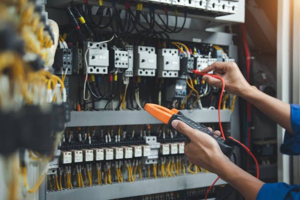 Best Local Electrician Companies  in Warrensville Heights, OH